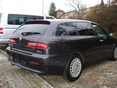 7008915-3.jpg