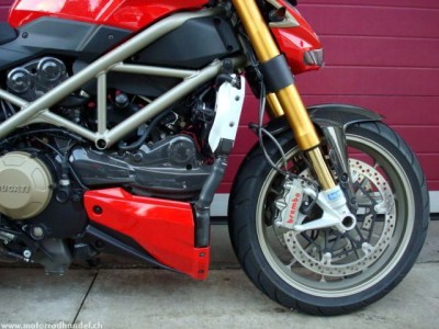 Ducati Streetfighter 02.jpg